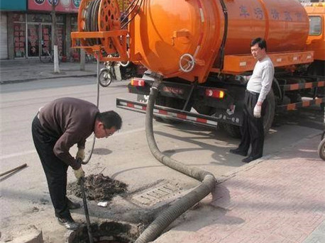 云霄清掏化粪池，健康生活从这里开始